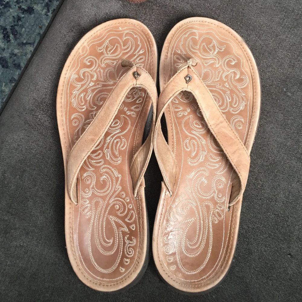 OluKai Paniolo Leather Sandals W 9